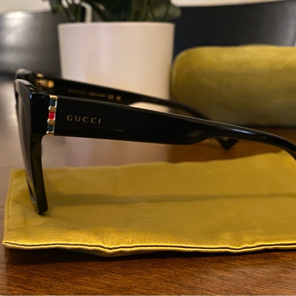 Authentic GUCCI Grey Gradient Lenses Butterfly Sunglasses GG0459